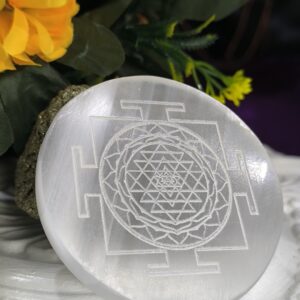 Selenite Shree Yantra Plate – Divine Energy • Clarity • Sacred Geometry - Image 5
